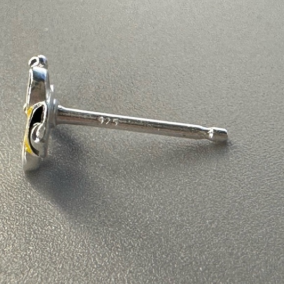 14k Gold Vermeil Enamel Bee Studs - Picture 6 of 11